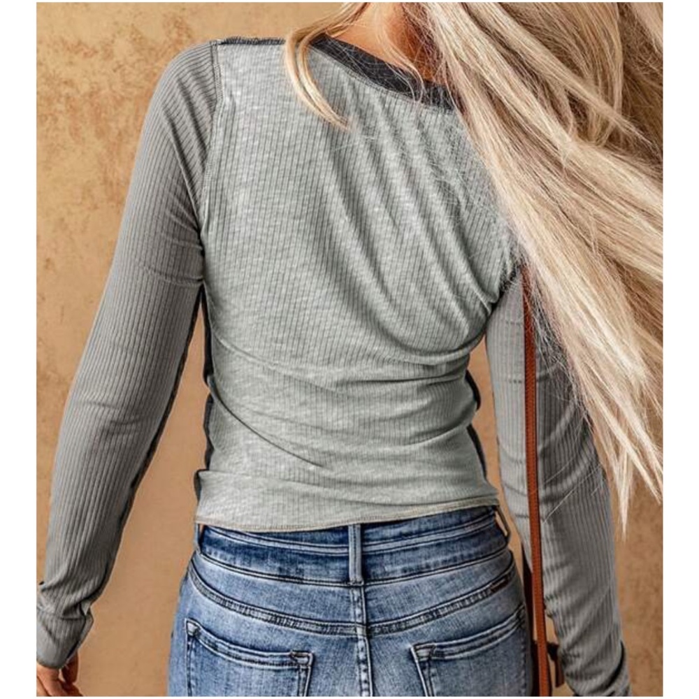 055 Fitted Color Block Long Sleeve Top - Picture 4 of 6